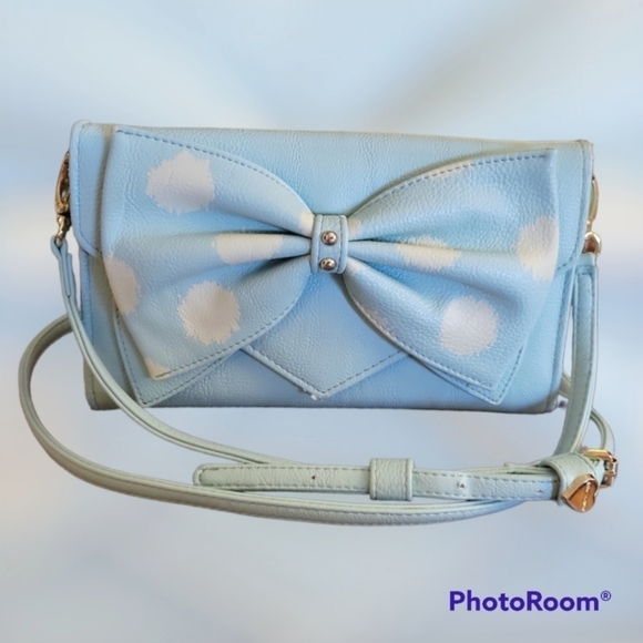 Betsey Johnson Handbags - Vtg BETSEY JOHNSON Icy Blue Bow Crossbody Wallet Envelope Micro Purse